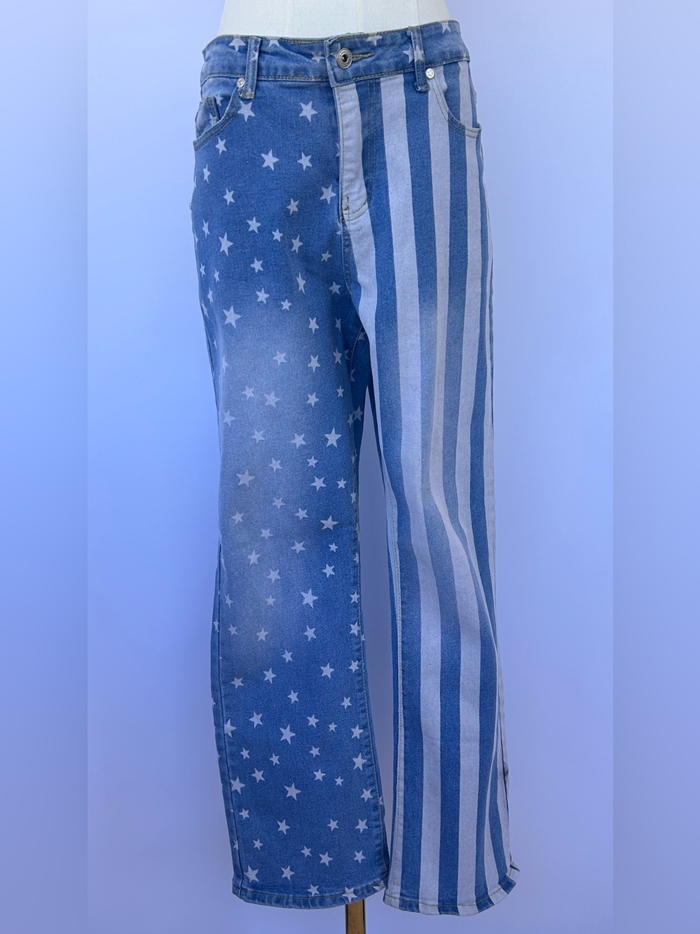 Celebrity Ace Women’s Wide Leg Stars‎ & Stripes Distressed Jeans Size 13/31